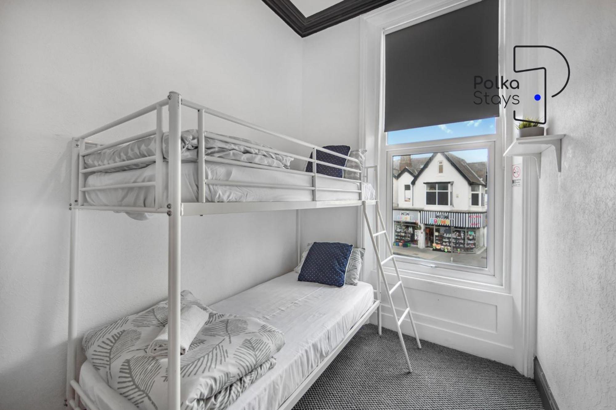 Polkadot Winter Gardens - Large Modern Apartments In Blackpool By Polkastays Ngoại thất bức ảnh